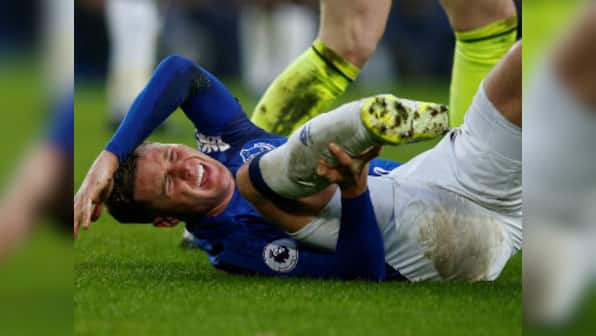 Premier League: Everton's James McCarthy suffers horrific double leg break in draw with West Brom