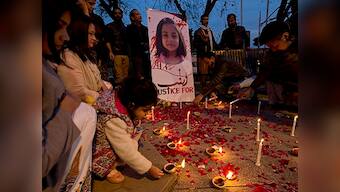 Pakistan parliamentary panel calls for public hanging of those convicted of kidnapping or raping minors