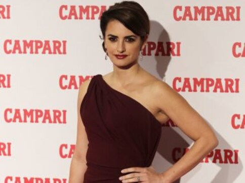 Oscar winning actress Penélope Cruz to be honoured at 43rd Cesar Awards Oscar winning actress Penélope Cruz to be honoured at 43rd Cesar Awards