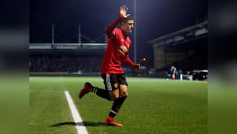 FA Cup: Alexis Sanchez shines on debut as Manchester United thrash Yeovil Town 4-0 in fourth round