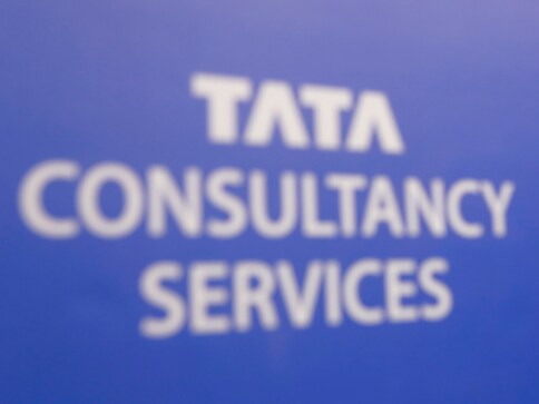 Tcs Briefly Surpasses Ril To Become Most Valued Firm Crosses Rs 6 Lakh Cr M Cap Mark Business 0159