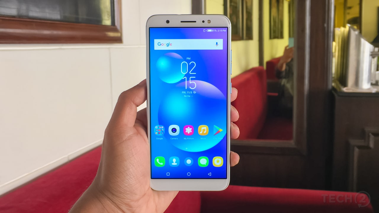 The Camon i has a polycarbonate body and weighs just 134 grams. Image: tech2/Shomik Sen Bhattacharjee