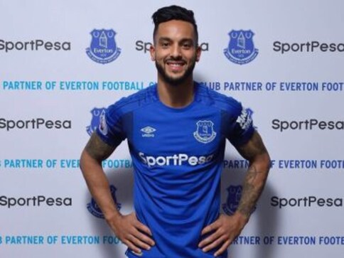 Premier League: Everton winger Theo Walcott set for return to training