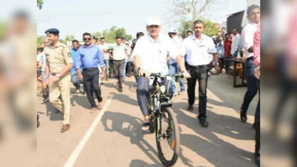 Even Manohar Parrikar is afraid of Goa's roads: CM says he doesn't travel by scooter fearing accidents