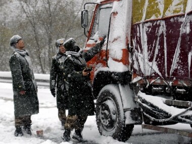 China on blue snowstorm alert until Sunday : 13 dead, estimated loss of $78.6 mn reported so far