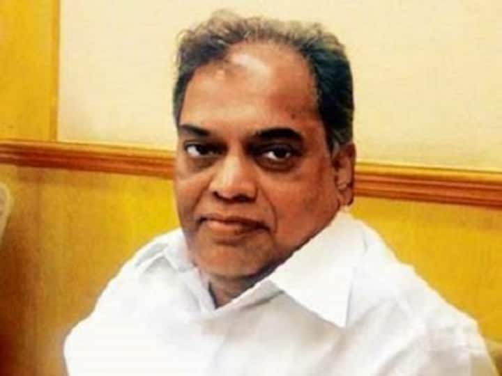 Senior NCP leader Vasant Davkhare dies at 67; Maharashtra CM Devendra Fadnavis offers condolences