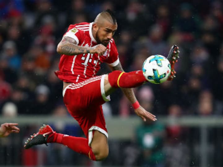 January transfer window: Bayern Munich not contacted by Chelsea for Arturo Vidal, confirms coach Jupp Heynckes