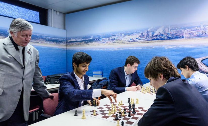 Anish Giri Catches Up With Magnus Carlsen at Tata Steel Masters