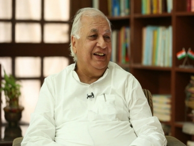 Arif Mohammad Khan slams his former party Congress' stand on triple talaq bill, says MPs using power to 'meet AIMPLB's whims' Arif Mohammad Khan slams his former party Congress' stand on triple talaq bill, says MPs using power to 'meet AIMPLB's whims'