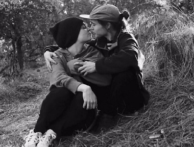 Juno star Ellen Page announces surprise marriage to girlfriend Emma Portner Juno star Ellen Page announces surprise marriage to girlfriend Emma Portner