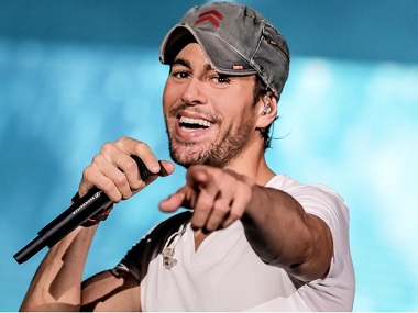 Enrique Iglesias sues Universal for short-changing, 'underpaying' his streaming music royalties Enrique Iglesias sues Universal for short-changing, 'underpaying' his streaming music royalties