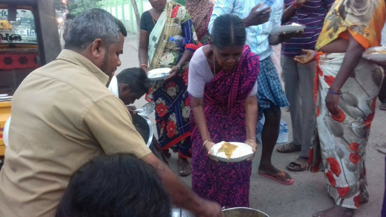 Food distribution initiatives across India are helping citizens reduce ...