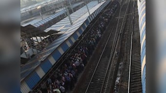 Maharashtra shutdown: Amid tight police security, processions across Mumbai; protesters halt trains in Palghar, Thane