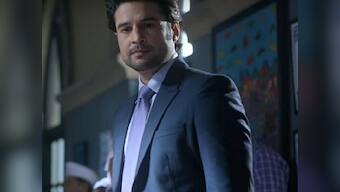 Haq Se trailer: Rajiv Khandelwal, Surveen Chawla's web series is a page out of a fairy tale
