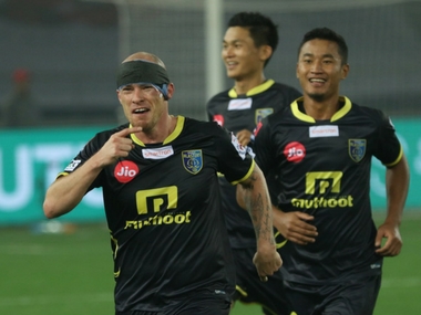 ISL 2017-18: Kerala Blasters ride on Iain Hume's hat-trick to defeat Delhi Dynamos ISL 2017-18: Kerala Blasters ride on Iain Hume's hat-trick to defeat Delhi Dynamos