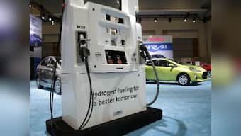 Researchers find a new approach for producing hydrogen gas which can be used to develop economical green fuel