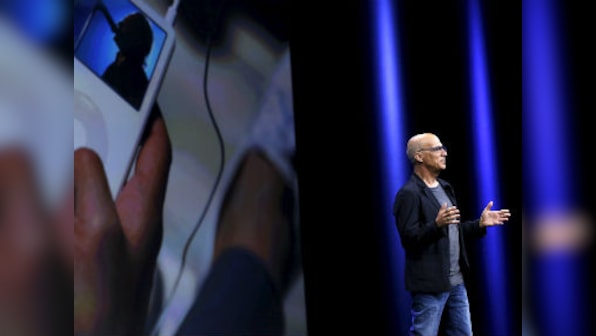 Jimmy Lovine refutes the reports claiming his departure from Apple Music; confirms his commitment