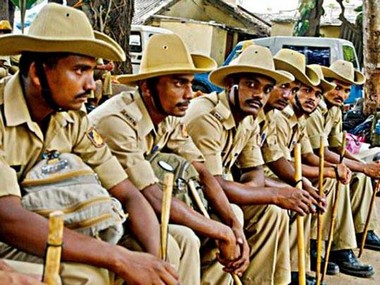 Karnataka bandh today: Buses, metro, private cabs likely to run; schools, govt offices to stay shut Karnataka bandh today: Buses, metro, private cabs likely to run; schools, govt offices to stay shut
