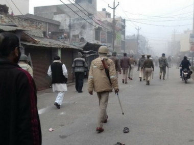 Kasganj violence: Asif Gymwala, accused in Chandan Gupta murder case, surrenders before court Kasganj violence: Asif Gymwala, accused in Chandan Gupta murder case, surrenders before court