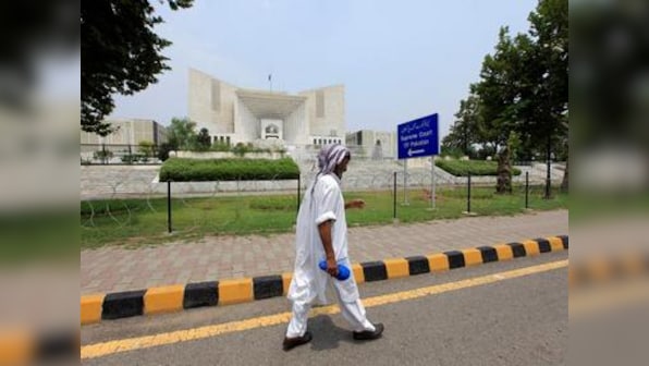 Pakistan CJ gives Sindh police three-day deadline to arrest ex-superintendent of police accused of extra-judicial killing