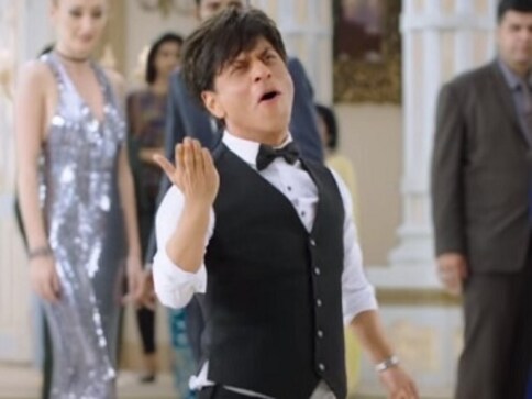 Zero: Fire breaks out on set of Shah Rukh Khan-starrer in Goregaon's Film City; no casualties reported Zero: Fire breaks out on set of Shah Rukh Khan-starrer in Goregaon's Film City; no casualties reported