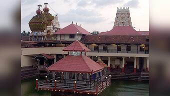 Pejawar seer plans to campaign for Ram temple in Ayodhya, says VHP should 'initiate action' for it