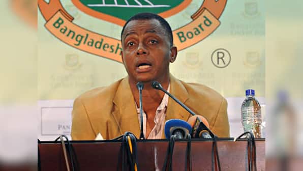 ICC Cricket World Cup 2019: Bangladesh bowlers need to be intelligent on good batting wickets in England, says Courtney Walsh