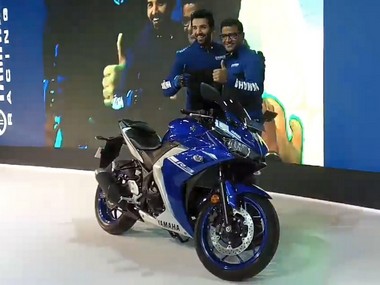 Auto Expo 2018: Yamaha YZF-R3 makes a comeback with BS IV engine, dual-channel ABS at Rs 3.48 lakh Auto Expo 2018: Yamaha YZF-R3 makes a comeback with BS IV engine, dual-channel ABS at Rs 3.48 lakh