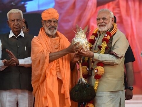Karnataka polls: Narendra Modi's Hassan visit aimed at breaching JD(S) stronghold, outmanoeuvring Congress Karnataka polls: Narendra Modi's Hassan visit aimed at breaching JD(S) stronghold, outmanoeuvring Congress