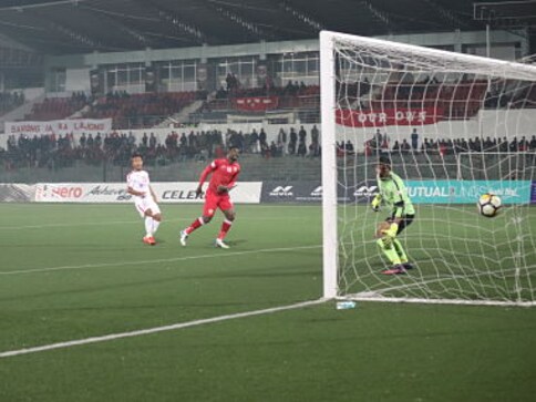 I-League 2017-18: Abdoulaye Koffi, Saihou Jagne's goals help Shillong Lajong beat defending champions Aizawl FC I-League 2017-18: Abdoulaye Koffi, Saihou Jagne's goals help Shillong Lajong beat defending champions Aizawl FC