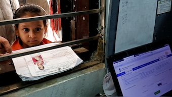 Can voluntary Aadhaar-based eKYC be legalised through a new law, after striking down Section 57?