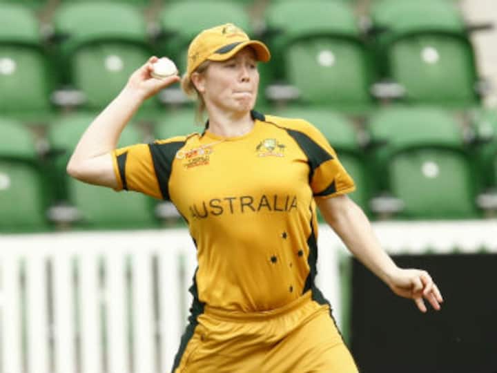 Alex Blackwell, Australia's most-capped female cricketer, retires from all forms of sport except WBBL