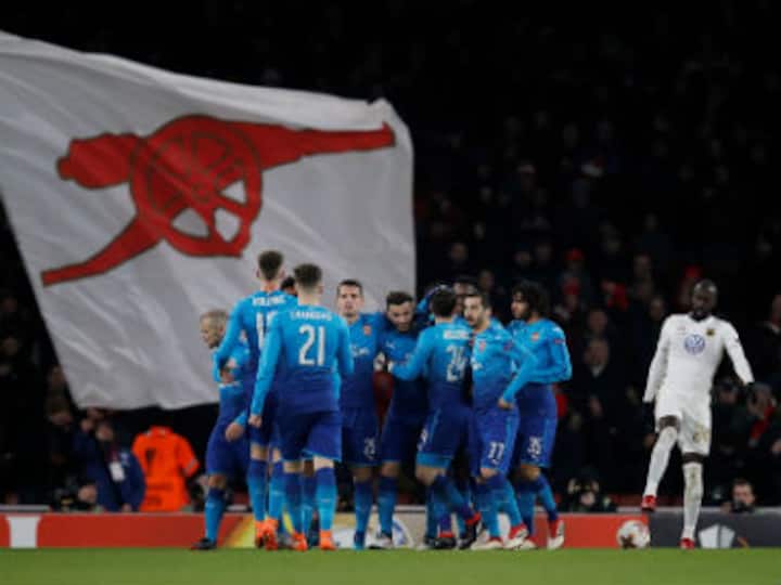 Europa League: Arsenal suffer shock defeat at home but move into last-16 on aggregate; Serie A leaders Napoli ousted