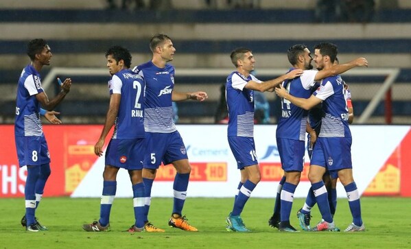 ISL 2017-18: From Bengaluru FC's superlative form to Dimitar Berbatov breaking the duck, talking points from Week 15 ISL 2017-18: From Bengaluru FC's superlative form to Dimitar Berbatov breaking the duck, talking points from Week 15