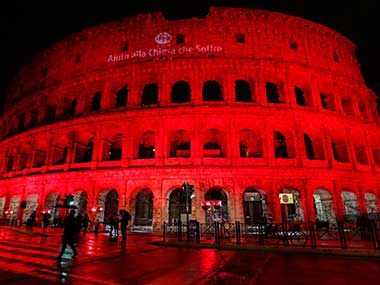 Rome's Colosseum turns red to protest against Pakistan's blasphemy law, death sentence for Asia Bibi Rome's Colosseum turns red to protest against Pakistan's blasphemy law, death sentence for Asia Bibi