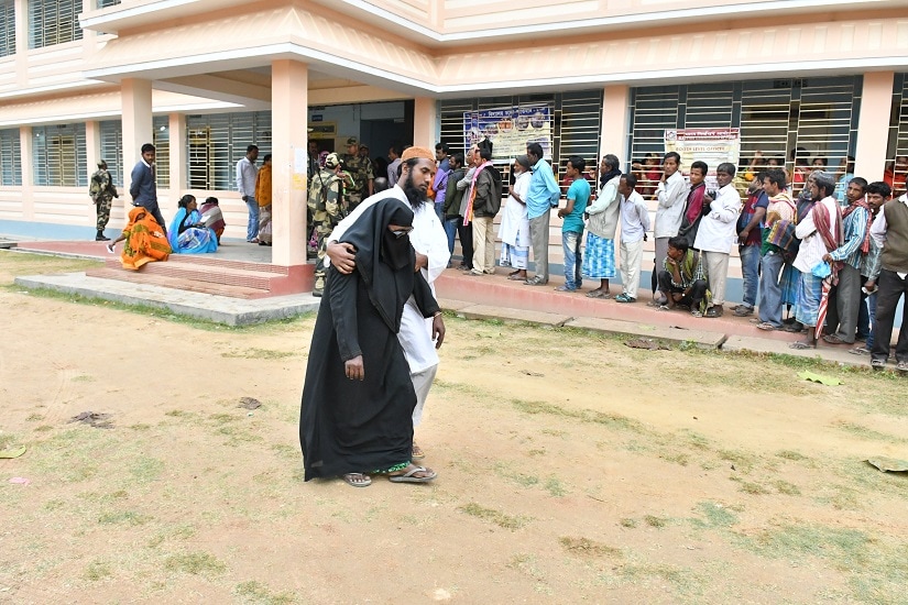 People cast their vote during the repoll in Sonamura, 80 kilometres far from Agartala, capital of the Northeastern state of Tripura. Image courtesy: Abhishek Saha/101Reporters