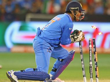 India vs South Africa: MS Dhoni becomes first Indian wicketkeeper to effect 400 dismissals in ODIs India vs South Africa: MS Dhoni becomes first Indian wicketkeeper to effect 400 dismissals in ODIs