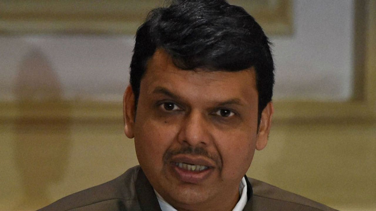 Shiv Sena Takes A Dig At Devendra Fadnavis Over Farmers' Woes, Says ...