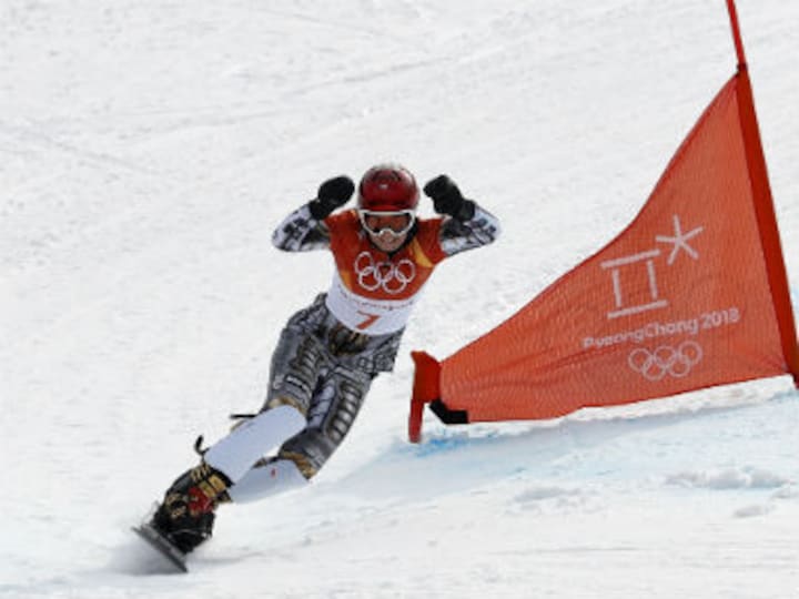 Winter Olympics 2018: Ester Ledecka makes waves with snowboard, skiing double; Norway breaks record for medal count