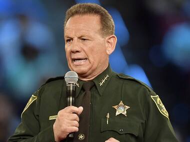 Parkland shooting: Armed sheriff's deputy on duty at Florida school never went inside to confront gunman