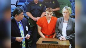 Accused Nikolas Cruz confesses to Florida school shooting, says he discarded rifle to blend in with crowd fleeing campus