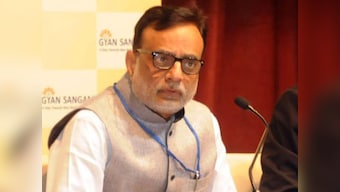 Hasmukh Adhia alleys investors' fears, says LTCG tax not causing sell-off at markets; blames global slump