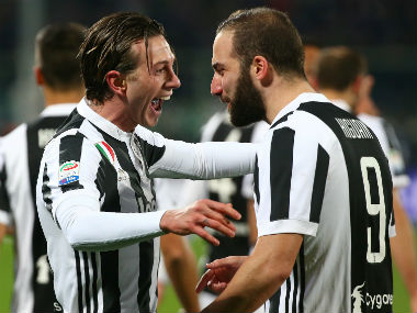 Serie A: Federico Bernardeschi, Gonzalo Higuain score against Fiorentina to put Juventus on top amid VAR fiasco Serie A: Federico Bernardeschi, Gonzalo Higuain score against Fiorentina to put Juventus on top amid VAR fiasco