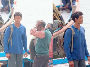 Super 30: New pictures of Hrithik Roshan as Anand Kumar revealed from the sets of Vikas Bahl's film Super 30: New pictures of Hrithik Roshan as Anand Kumar revealed from the sets of Vikas Bahl's film