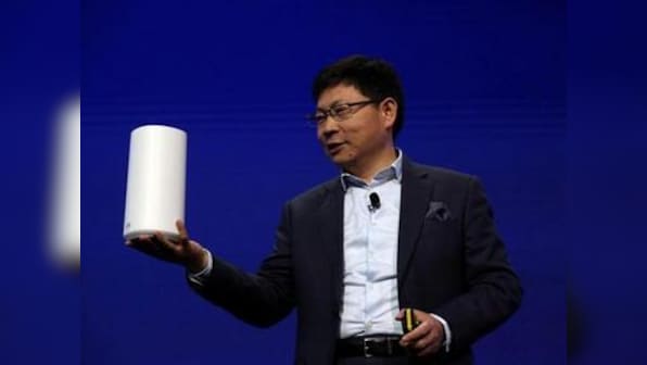 MWC 2018: Huawei unveils the world's first 3GPP 5G commercial chipset named Balong 5G01 which has 2.5Gbps peak rate