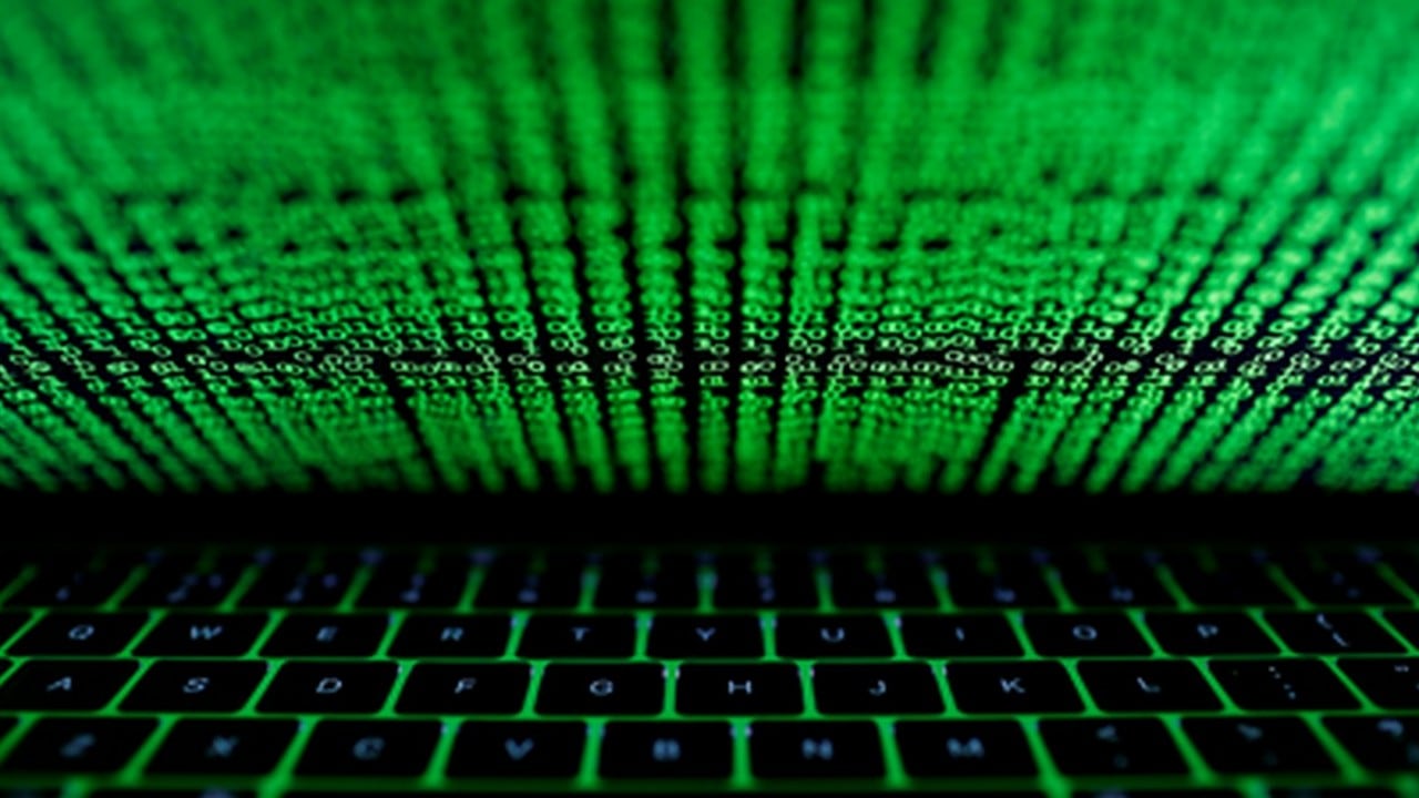 US indicts two Chinese hackers for targeting companies in a dozen countries