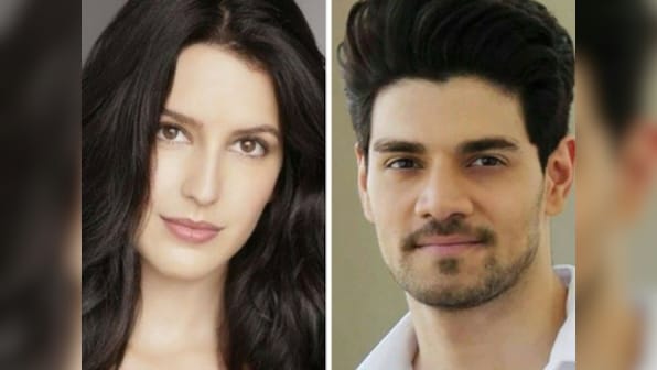 Katrina Kaif's sister Isabelle starts rehearsing with Sooraj Pancholi for Time To Dance; film goes on floors in April