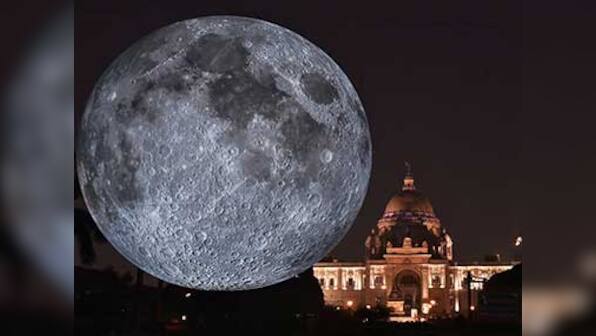 23-foot-wide lunar replica unveiled at Kolkata's Victoria Memorial Hall