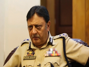 SMHS Hospital attack: DIG SP Pani replaces Muneer Khan as Kashmir IGP two days after Naveed Jaat's escape SMHS Hospital attack: DIG SP Pani replaces Muneer Khan as Kashmir IGP two days after Naveed Jaat's escape
