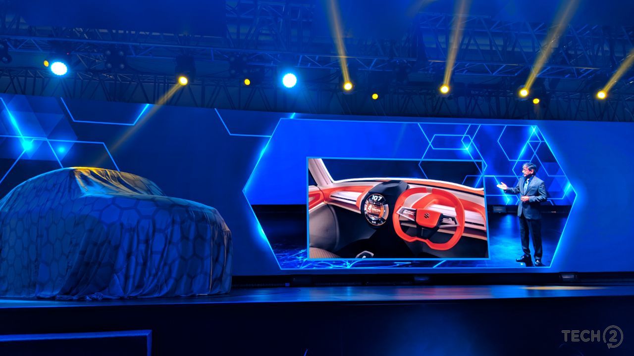 Maruti Suzuki Concept Future S comes with an interesting steering wheel. Auto Expo 2018 Maruti Suzuki Concept Future S comes with an interesting steering wheel. Auto Expo 2018